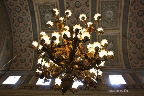 Villa Reale di Monza - preziosi lampadari della sala da ballo